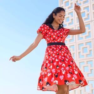 Disney Dress Shop Minnie Mouse Polka Dot XL NWT